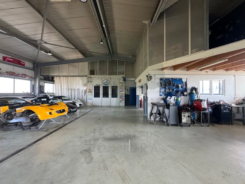 Garage et carrosserie à Fahy avec station de lavage (4)