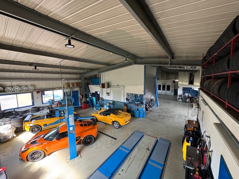 Garage et carrosserie à Fahy avec station de lavage (8)