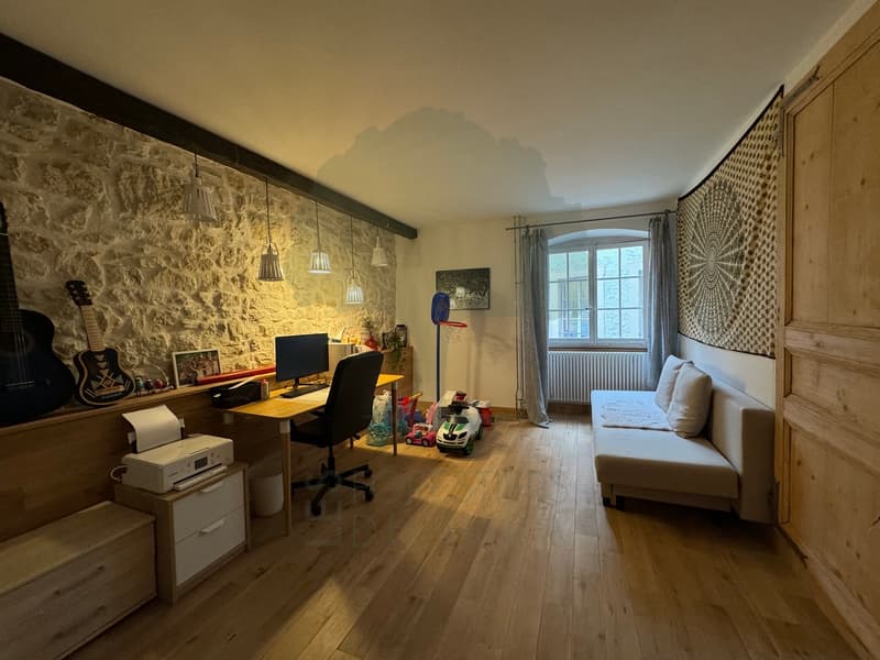 Charmante maison ancienne réhabilitée - Beaux volumes et potentiel (8)