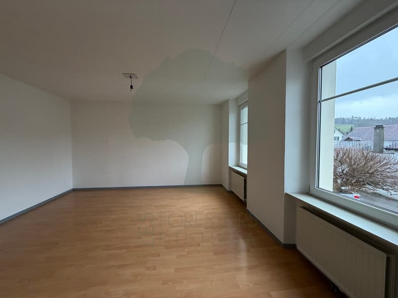 À louer appartement de 4,5 pièces d'env. 72 m² - Idéalement situé (4)