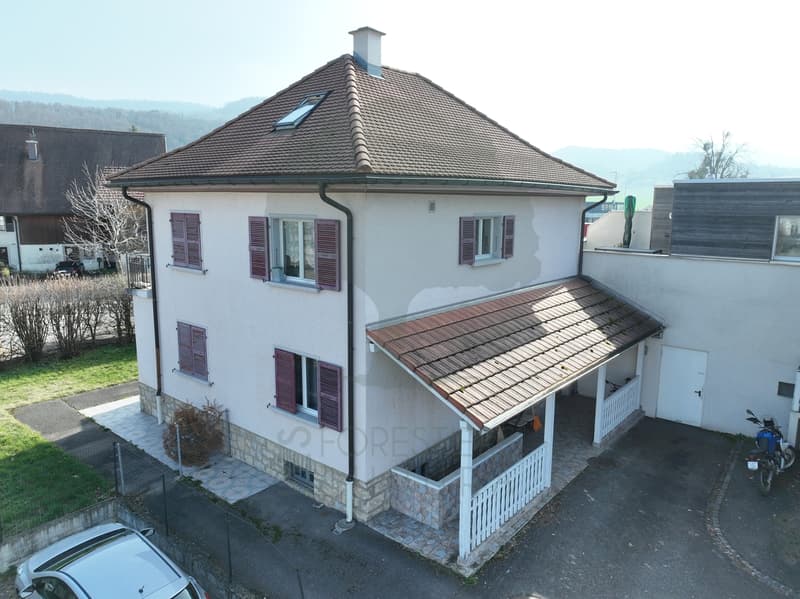 Maison locative composée de trois appartements à Cornol (3)