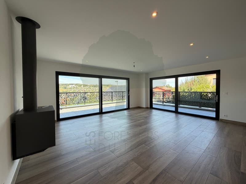Magnifique appartement de standing de 4,5 pièces avec terrasse, jardin (6)