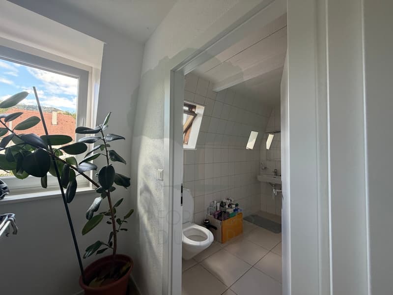 Spacieux 5,5 pièces en duplex entièrement rénové à Delémont (6)