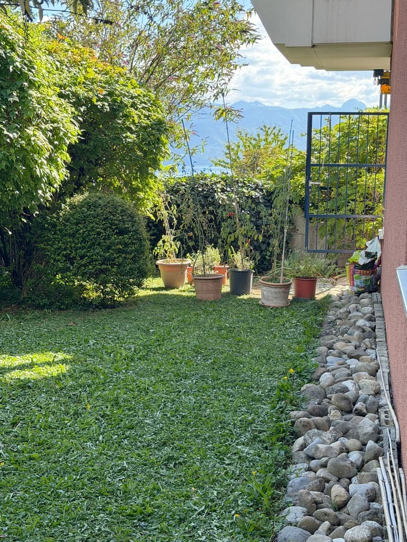 Appartement de 3.5 pièces avec vue panoramique à La Croix (Lutry) , terrasse, jardin (15)