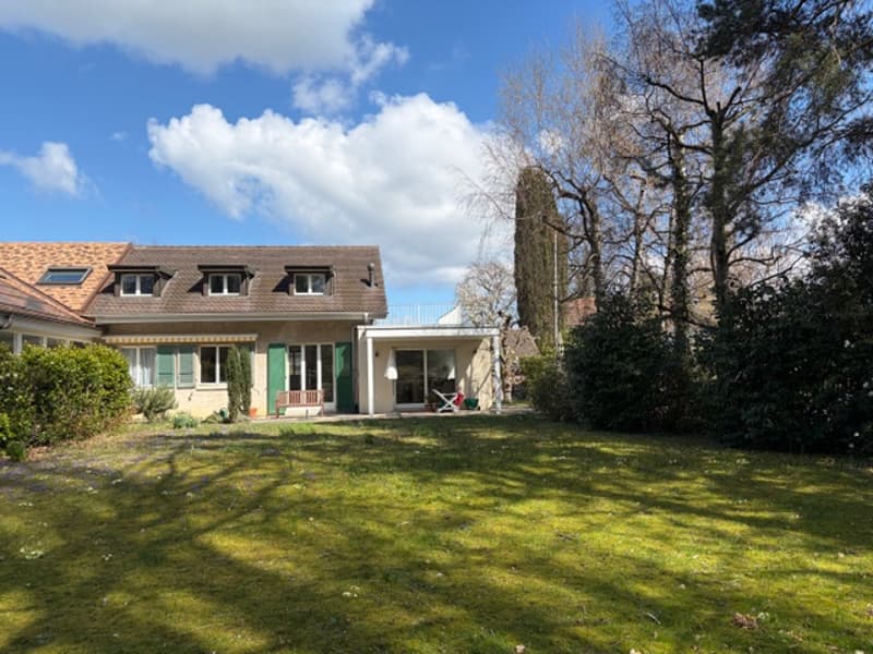 Charmante villa jumelle dans un lieu privilégié (2)