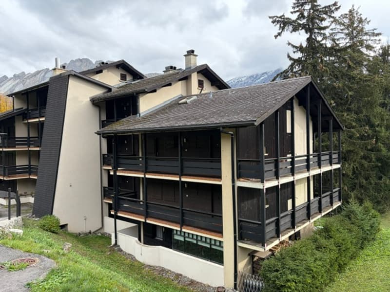 Charmant appartement d'angle traversant (1)