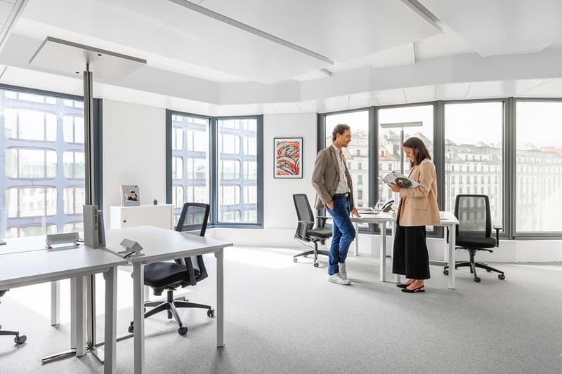 Trouvez un bureau à Spaces Main Station pour 4 personnes avec prise en charge complète (2)