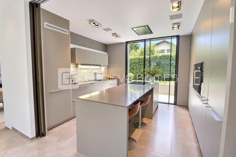 Villa contemporaine à Conches (2)