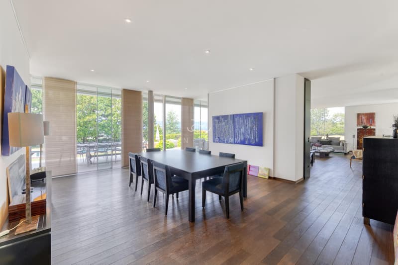 Cologny : Belle maison idéalement située avec vue lac (4)