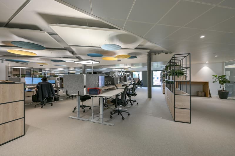 700 m2 de bureaux à louer dans un immeuble moderne (3)