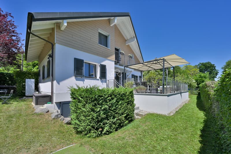 Au coeur de Sus-Châtel (Genolier) - Villa individuelle rénovée, performance énergétique A, vue lac et Alpes (10)