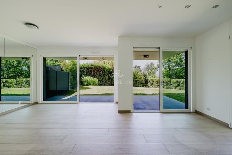 Magnifique villa contemporaine avec vue lac (1)
