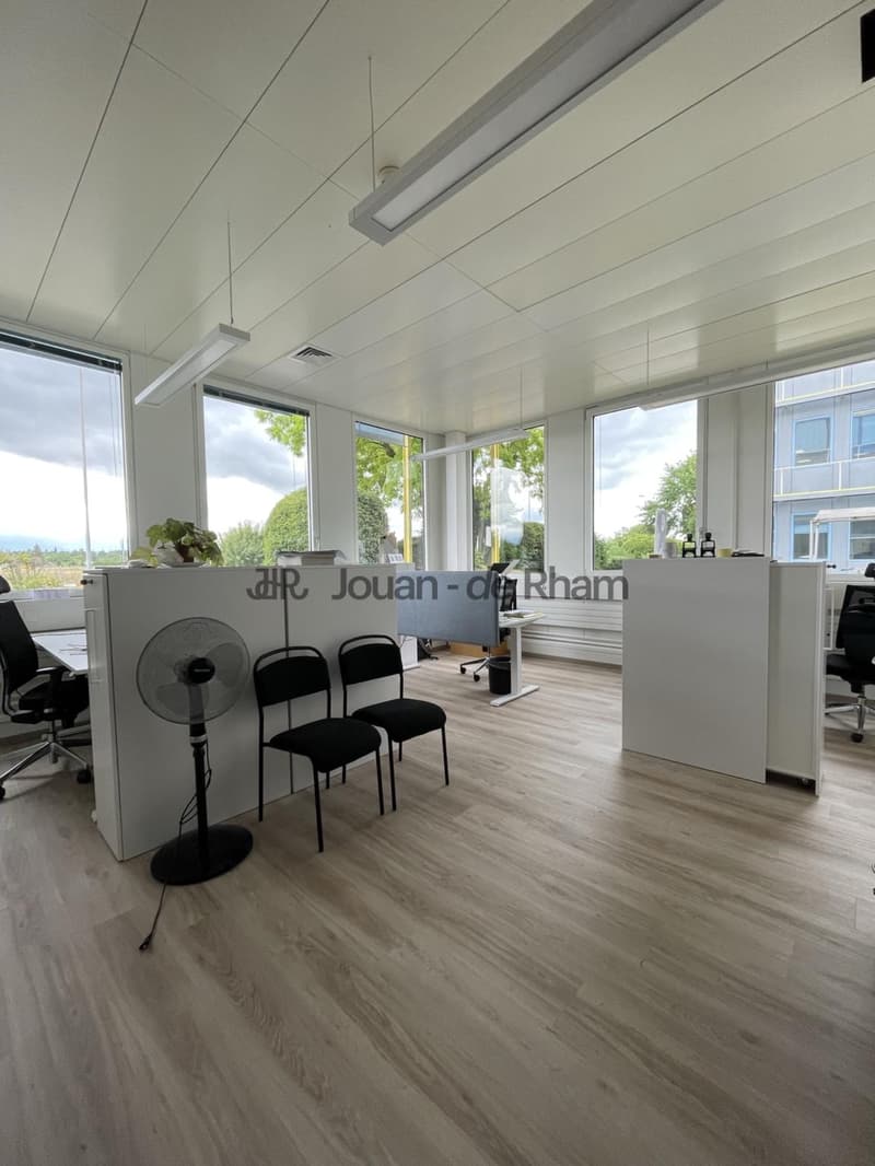 Plan-les-Ouates | Laboratoires biologiques et bureaux complètement aménagés - 526 m² (6)