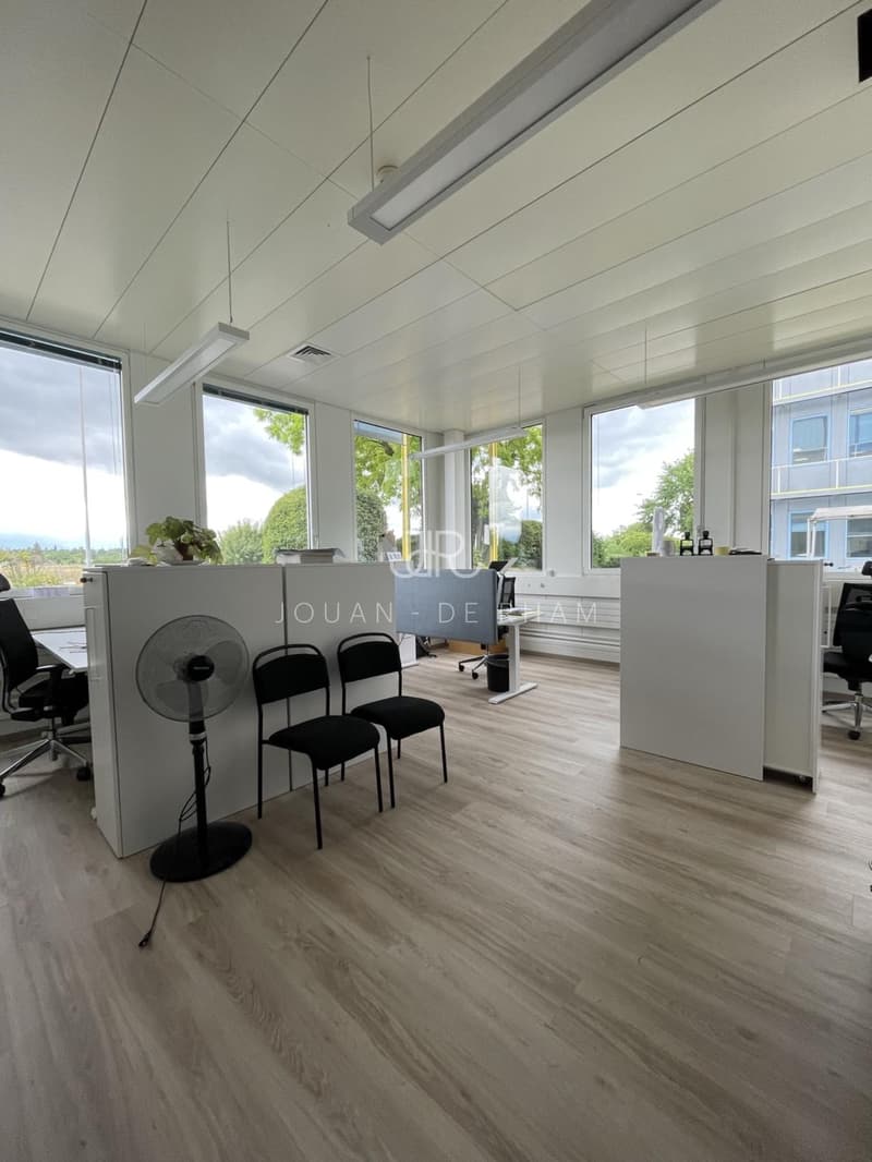 Plan-les-Ouates | Laboratoires biologiques et bureaux complètement aménagés - 500 m² (5)