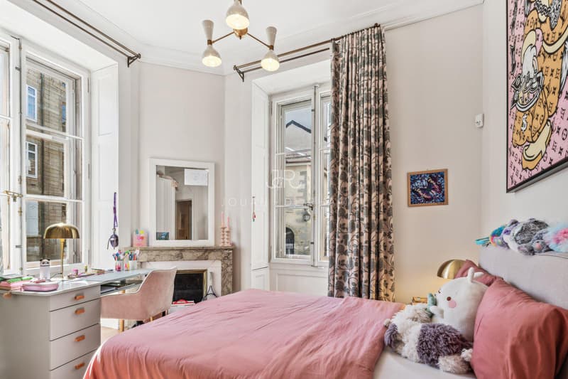 Appartement de caractère au coeur de la Vieille-Ville (9)