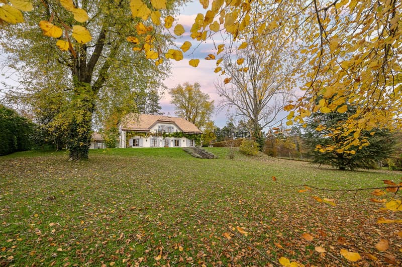 Vufflens-le-Château | Magnifique villa vaudoise rénovée avec vue dégagée (1)