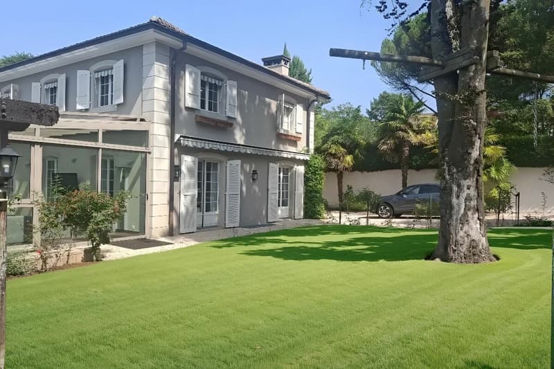 À Vendre - Magnifique maison Individuelle avec Piscine à Collonge-Bellerive (1)