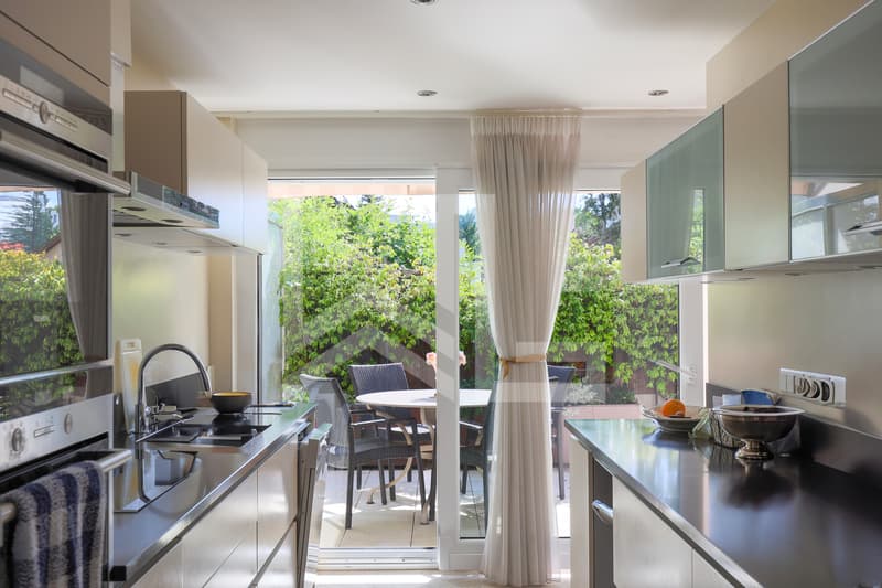 Duplex d'exception à Nyon - Élégance, lumière et confort absolu (7)