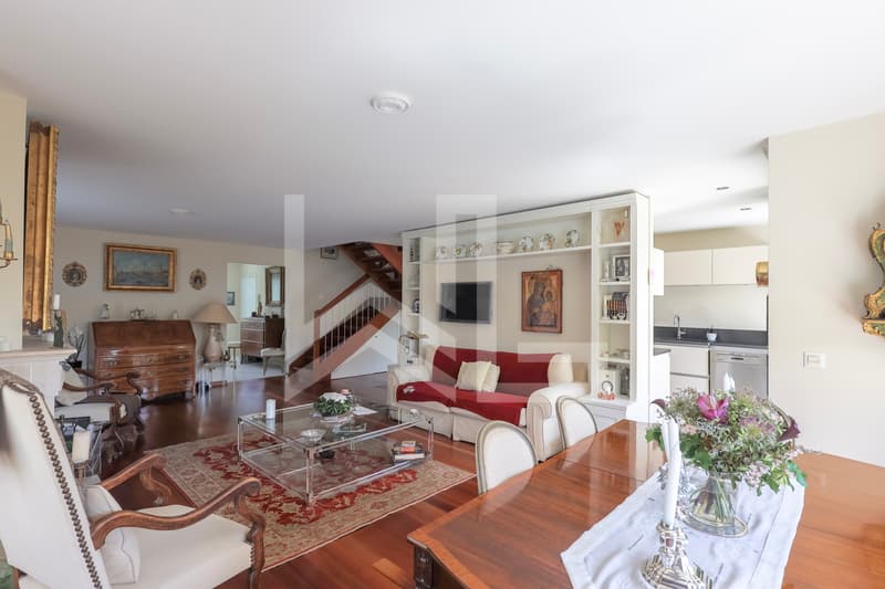 Duplex d'exception à Nyon - Élégance, lumière et confort absolu (6)