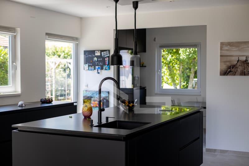 Propriété contemporaine avec vue (7)