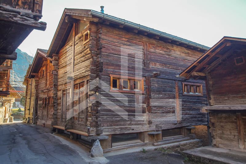 Chalet à Sarreyer (proche de Verbier) (1)
