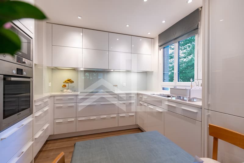 Appartement traversant avec jardin commun à 2 pas de la gare (3)