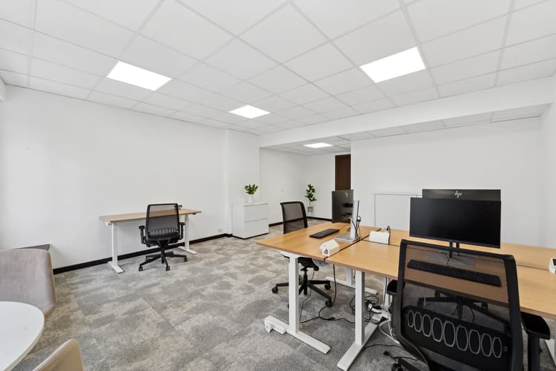 Très beau bureau moderne et équipé à Florissant (2)