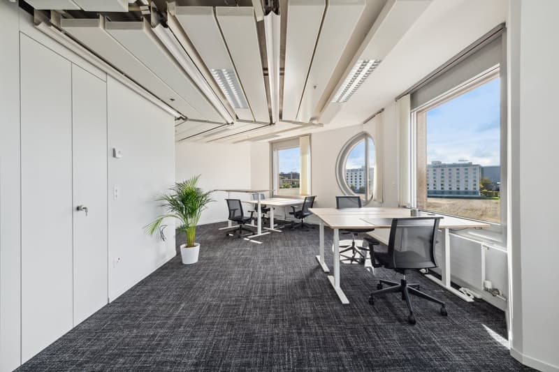 Superbes bureaux équipés dans un immeuble emblématique (1)