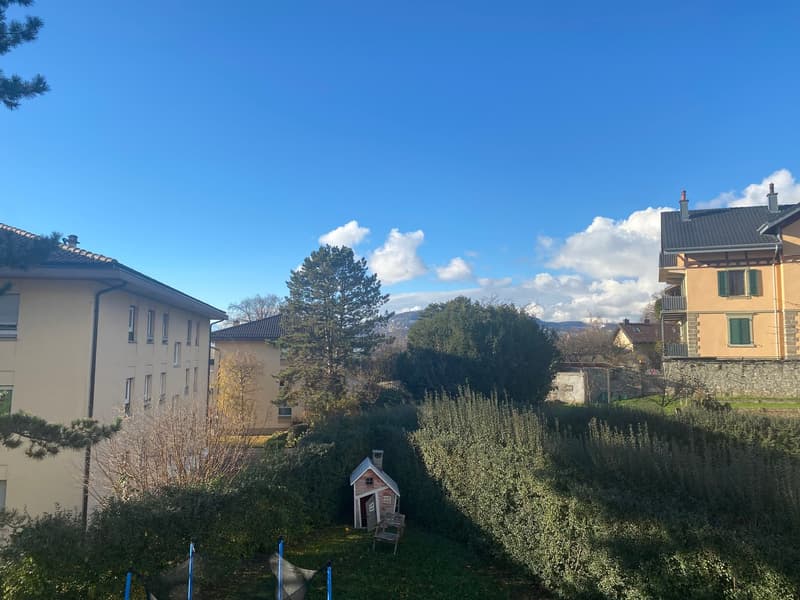 Spacieux appartement duplex de 5.5 pièces avec vue panoramique à Blonay (2)