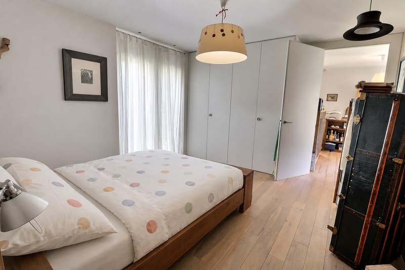 Très bel appartement en viager occupé sans rente avec piscine et vue lac (8)