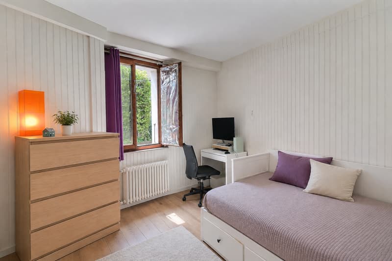 Grande maison idéalement située en viager semi occupé sans rente (12)