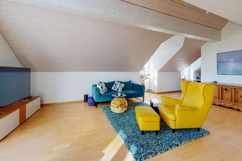 Exklusive Attika-Maisonette Wohnung: Traumhaftes Zuhause mit Panoramablick (2)