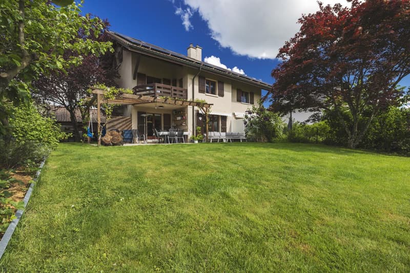 Villa familiale entièrement rénovée avec jardin et vue dégagée - Epalinges (10)