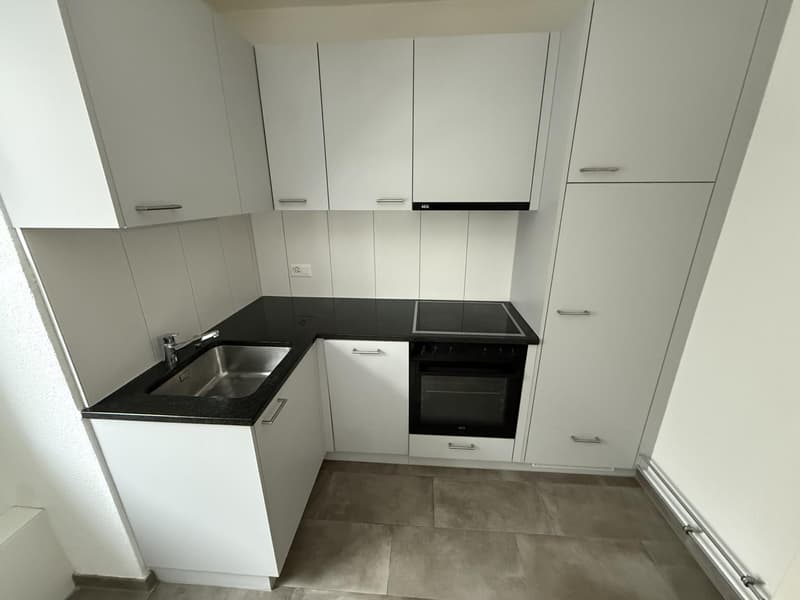 Magnifique appartement 2.5 pièces avec balcon à 5 minutes de la gare (10)