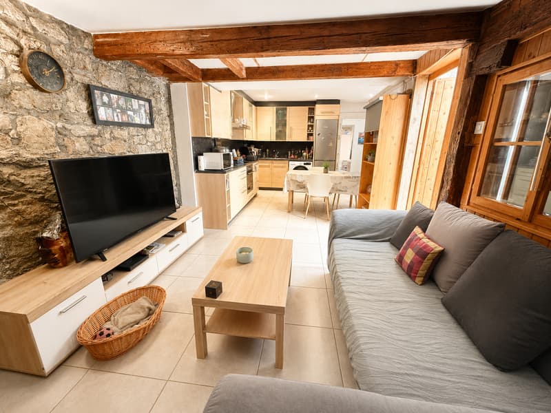 Maison villageoise de caractère à Daillens, 6.5 pièces / 180 m² (2)