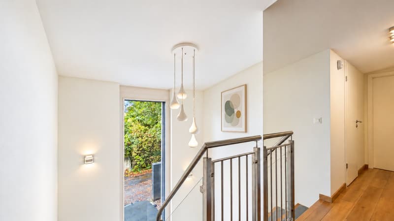 EXCLUSIVITE : Villa familiale de standing à Corsier (17)