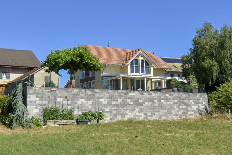 Magnifique villa individuelle avec vue panoramique et imprenable sur les Alpes (3)