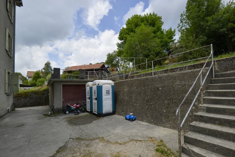 Immeuble locatif de 15 pièces au centre de Tramelan (4)