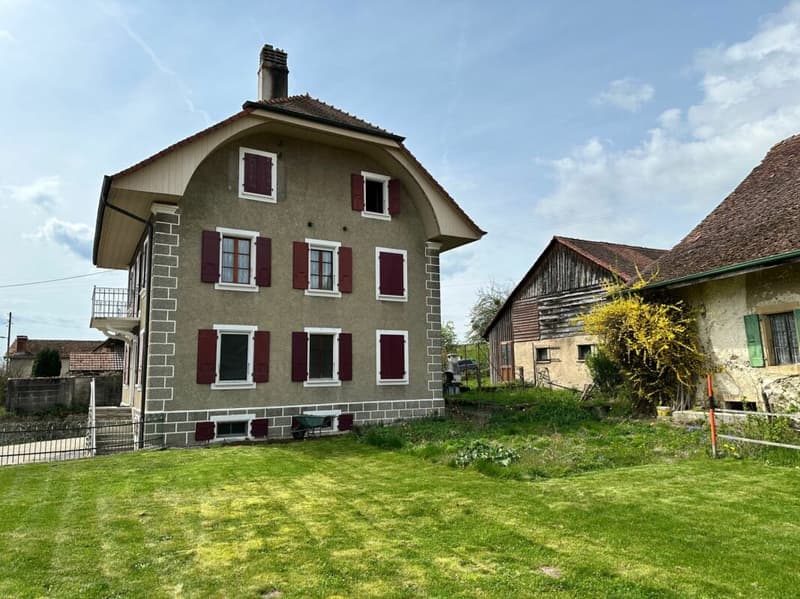 VUE SUPERBE ! BELLE MAISON FAMILIALE AVEC GRAND JARDIN CONSTRUCTIBLE - FONTAINE (19)
