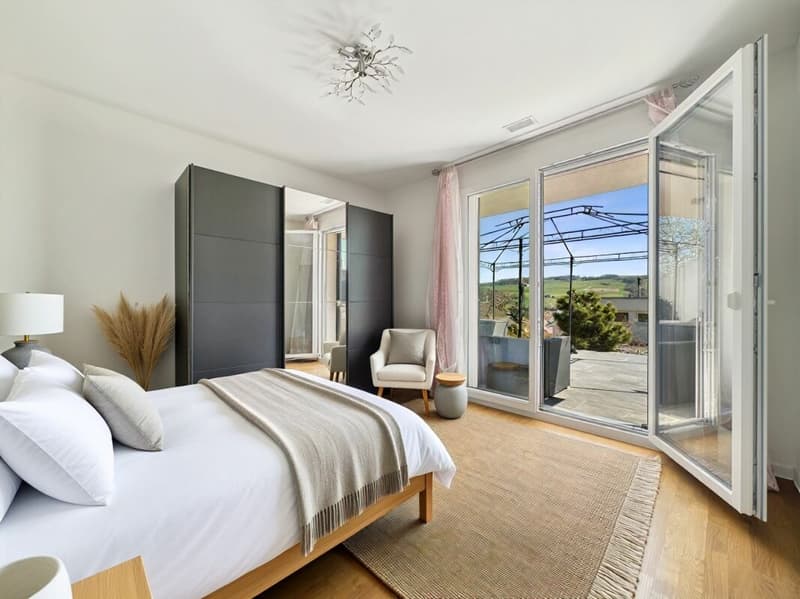 VILLA CONTIGUË FAMILIALE, AU CALME, AVEC TERRASSES ET BELLE LUMINOSITÉ (11)