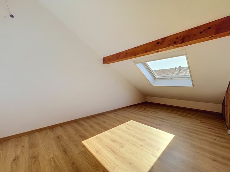APPARTEMENT EN DUPLEX DE 5,5 PIECES DE 165 M2 AVEC BALCON (14)