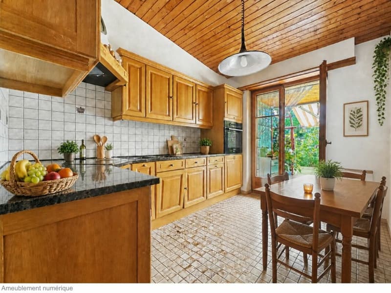VILLA INDIVIDUELLE DE PLAIN-PIED EN BORDURE DE ZONE AGRICOLE AVEC UN RUISSEAU (4)