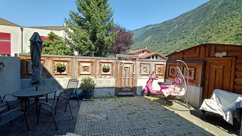 Jolie villa mitoyenne avec 2 terrasses et jardin (18)