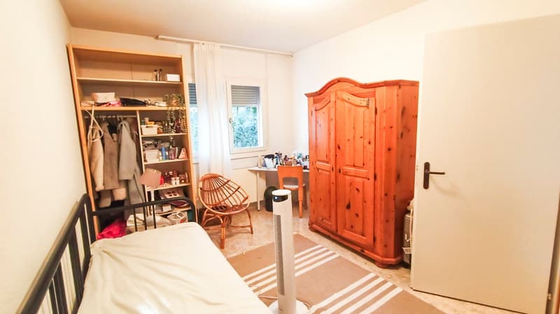 Sympathique villa mitoyenne avec 2 terrasses est et ouest et jardin (7)