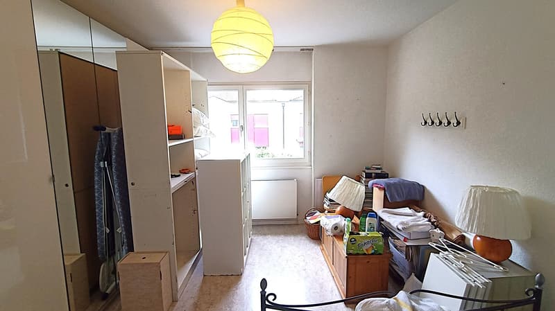 Jolie villa mitoyenne avec 2 terrasses est et ouest et jardin – Disponible immédiatement (9)