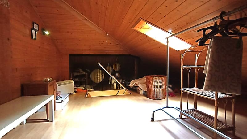 Jolie villa mitoyenne avec 2 terrasses est et ouest et jardin – Disponible immédiatement (15)