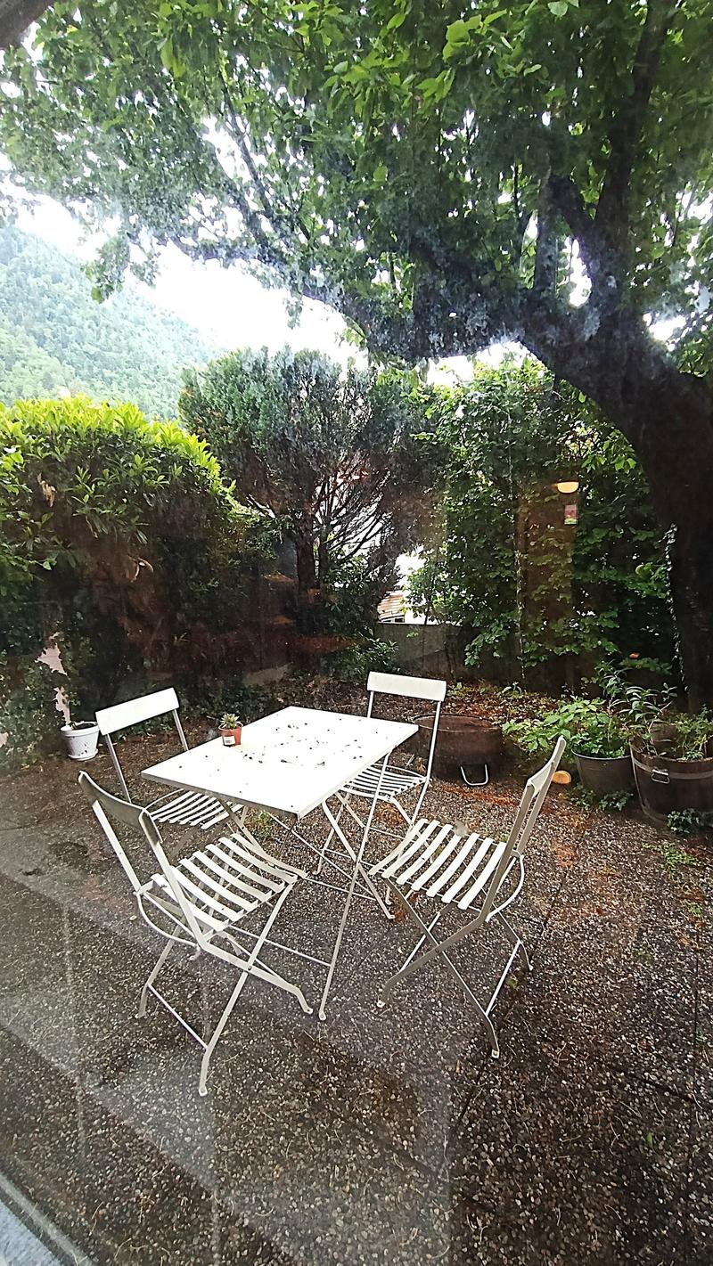 Jolie villa mitoyenne avec 2 terrasses est et ouest et jardin – Disponible immédiatement (7)