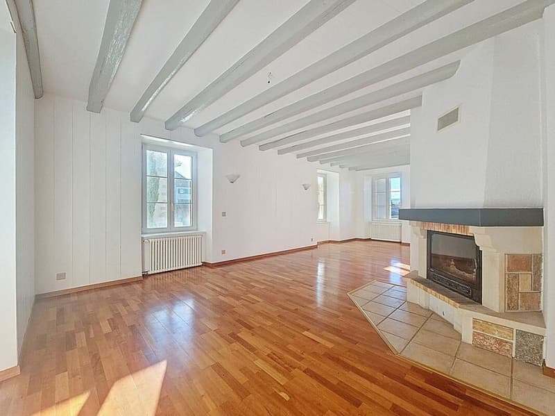 Très belle maison de maître située à Epautheyres (4)