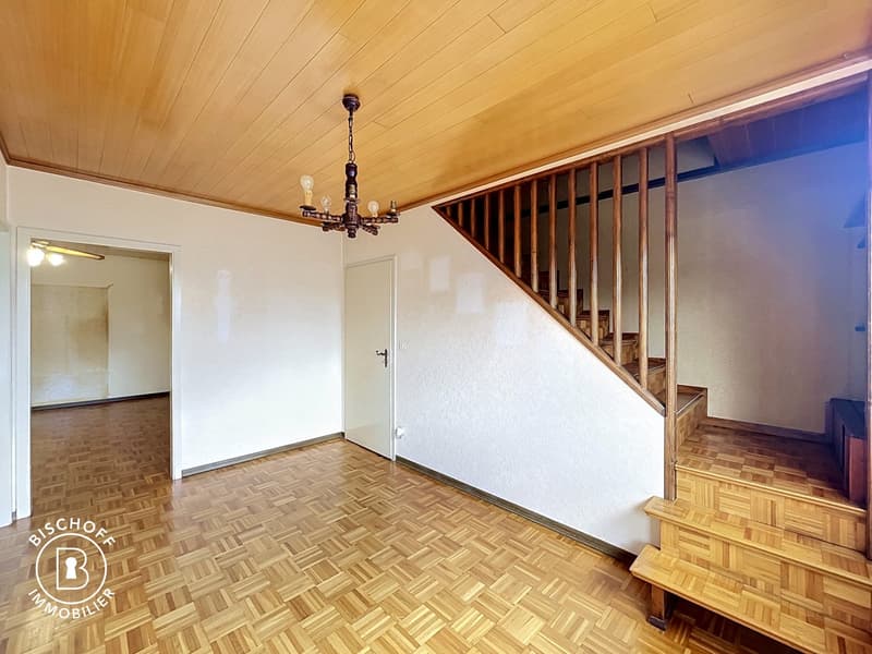 Charmantes Haus, das renovierungsbedürftig ist – sofort verfügbar (9)