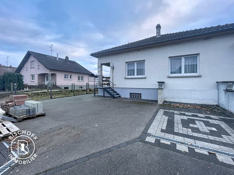 Charmantes Einfamilienhaus mit Garten in Kembs – sofort verfügbar! (22)